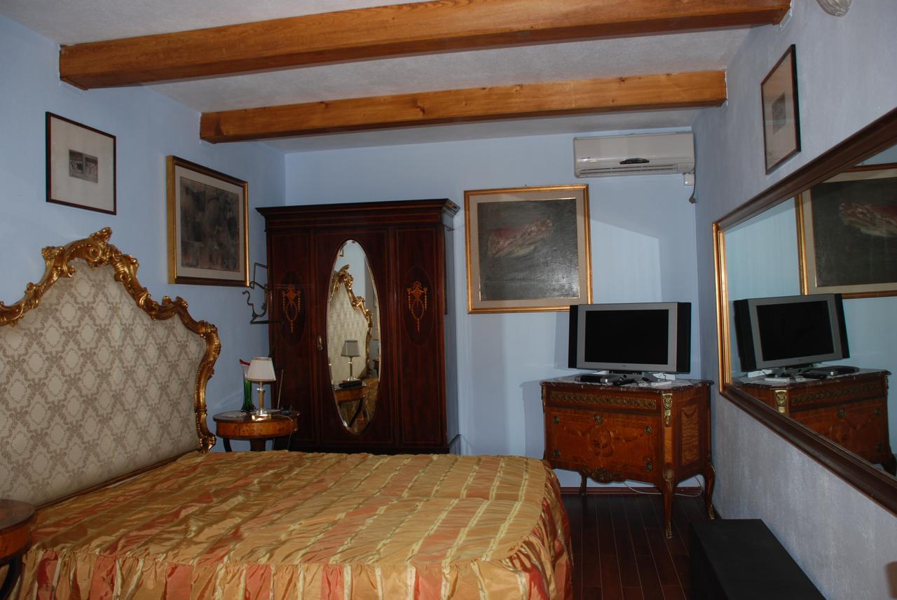 Villa Giulia Islaz ภายนอก รูปภาพ